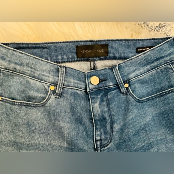 KENDALL & KYLIE SKINNY JEANS - Picture 6 of 6